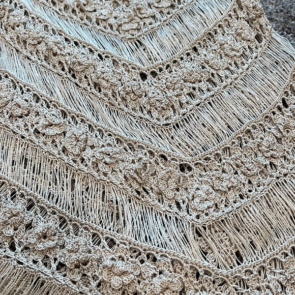 EUC Stone Cold Fox Crochet Dress M - Picture 6 of 12